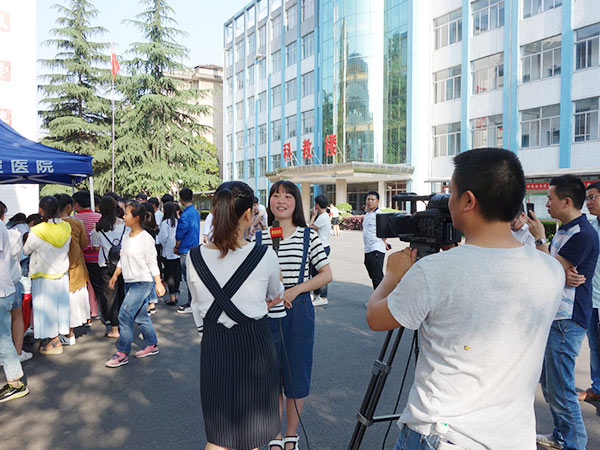 亚娱体育平台有限公司官网,常德招生就业,电子商务专业学校,专业学校报考哪里好