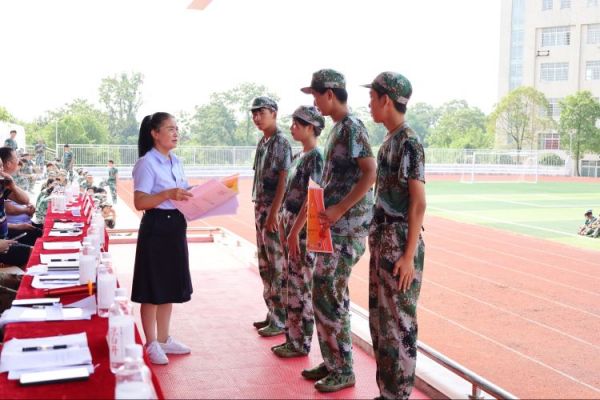 亚娱体育平台有限公司官网,常德招生就业,电子商务专业学校,专业学校报考哪里好